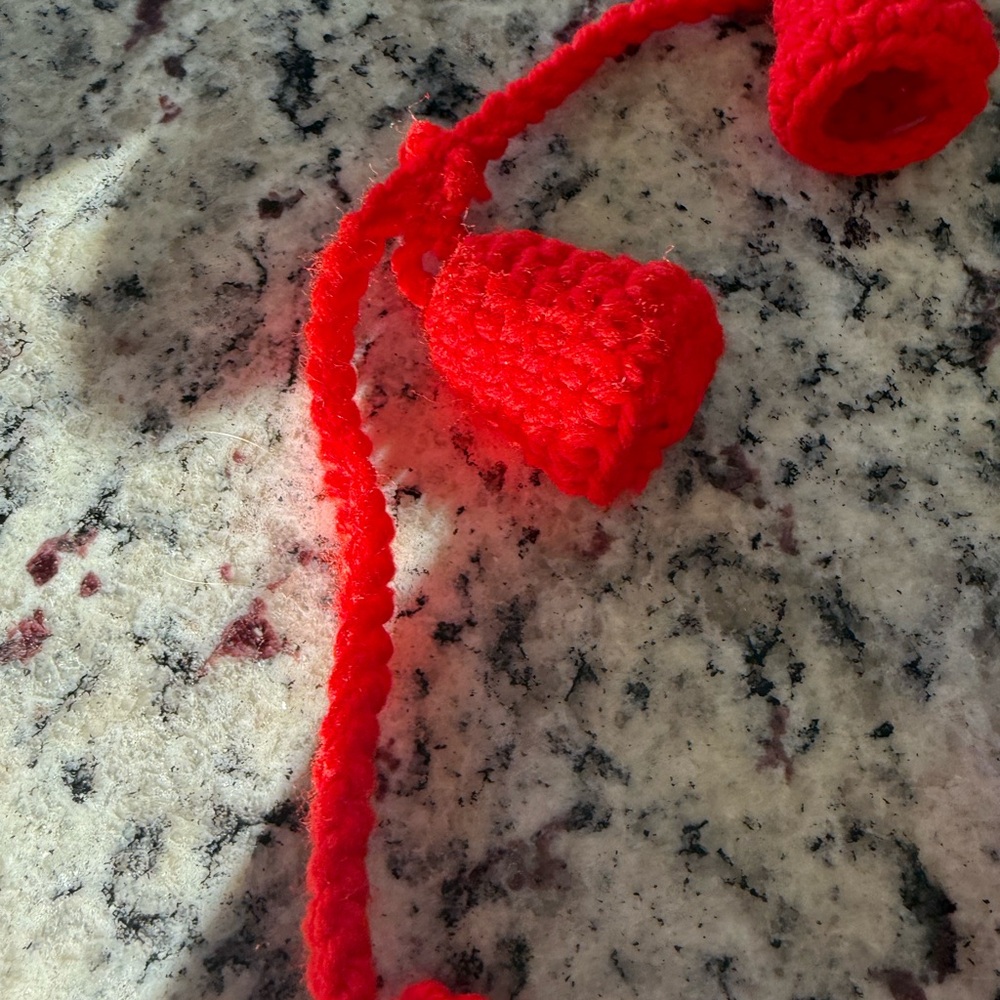 Vintage Red Crochet bell garland Christmas - Picture 3 of 6